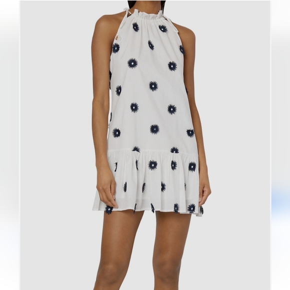 Milly Dresses & Skirts - Milly White Flora Tufted Embroidered Cotton Halter Mini Dress, Women Size 2, EUC